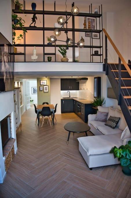 Appartement-Terrasse Centre Historique Uzès Dış mekan fotoğraf